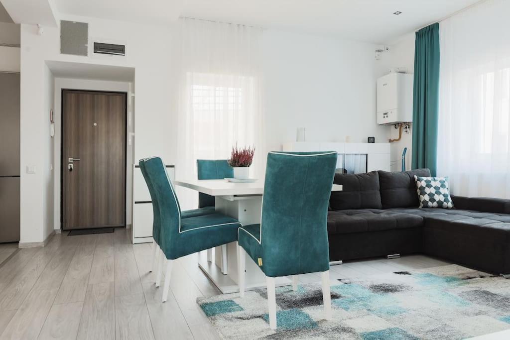 Ambassador Apartment บายามาเร ภายนอก รูปภาพ