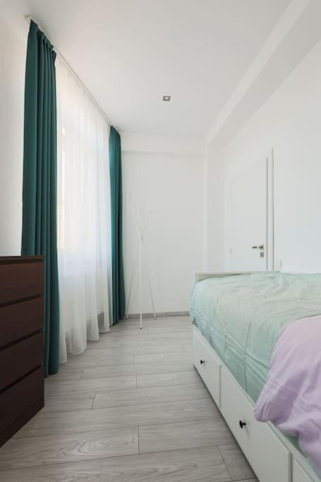 Ambassador Apartment บายามาเร ภายนอก รูปภาพ